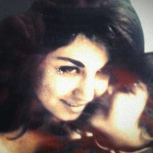 Meet your Posher, Farnaz